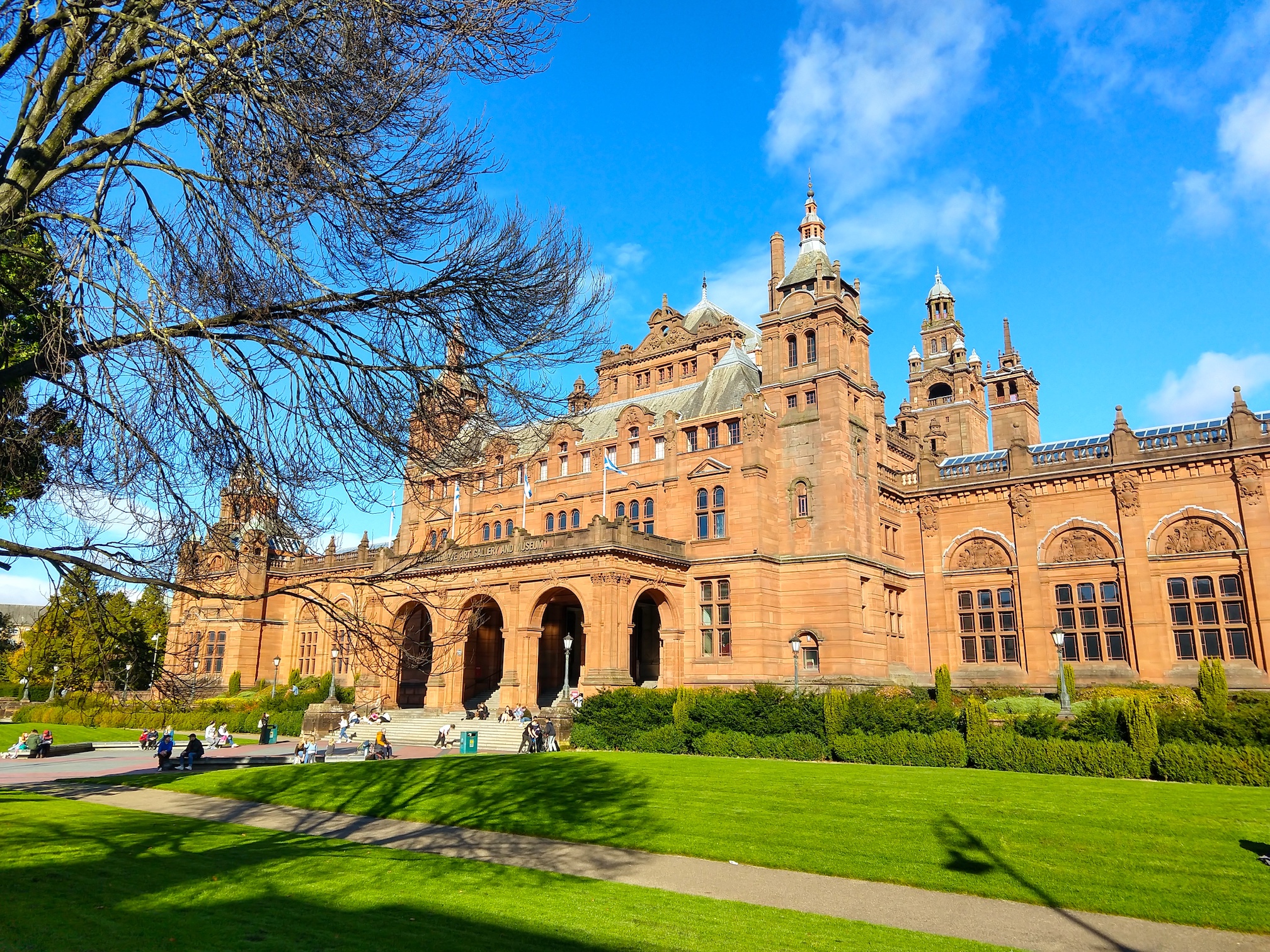 Mainly Museums - The Kelvingrove Museum and Art Gallery